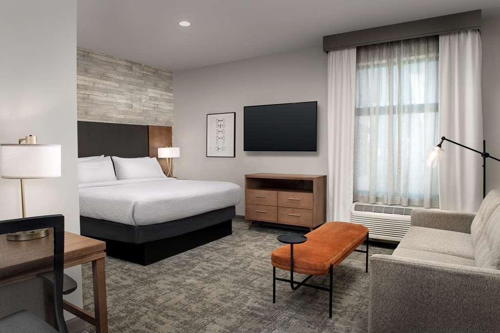 Homewood Suites By Hilton Louisville Airport Room photo